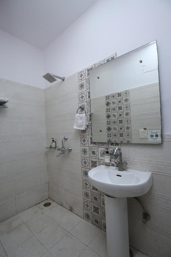 Hotel Pearl Grand & Banquet Zirakpur Dış mekan fotoğraf